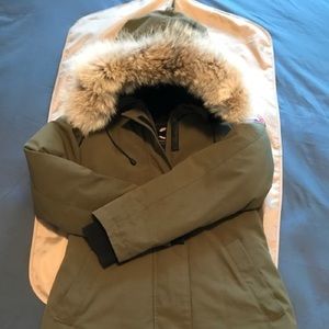 Canada Goose Victoria Parka - Military Green